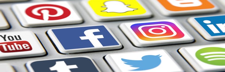 Earn-Money-Using-Facebook-Like-Your-Way-To-Online-Income-featured-image-200x620w-keyboard-with-social-media-icons-and-facebook-shown-make-xtra-money-online